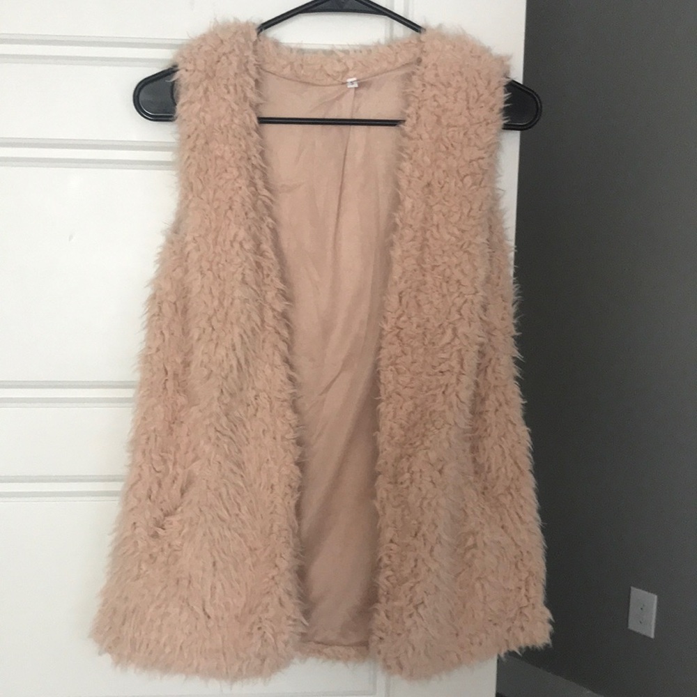 Faux fur brown vest